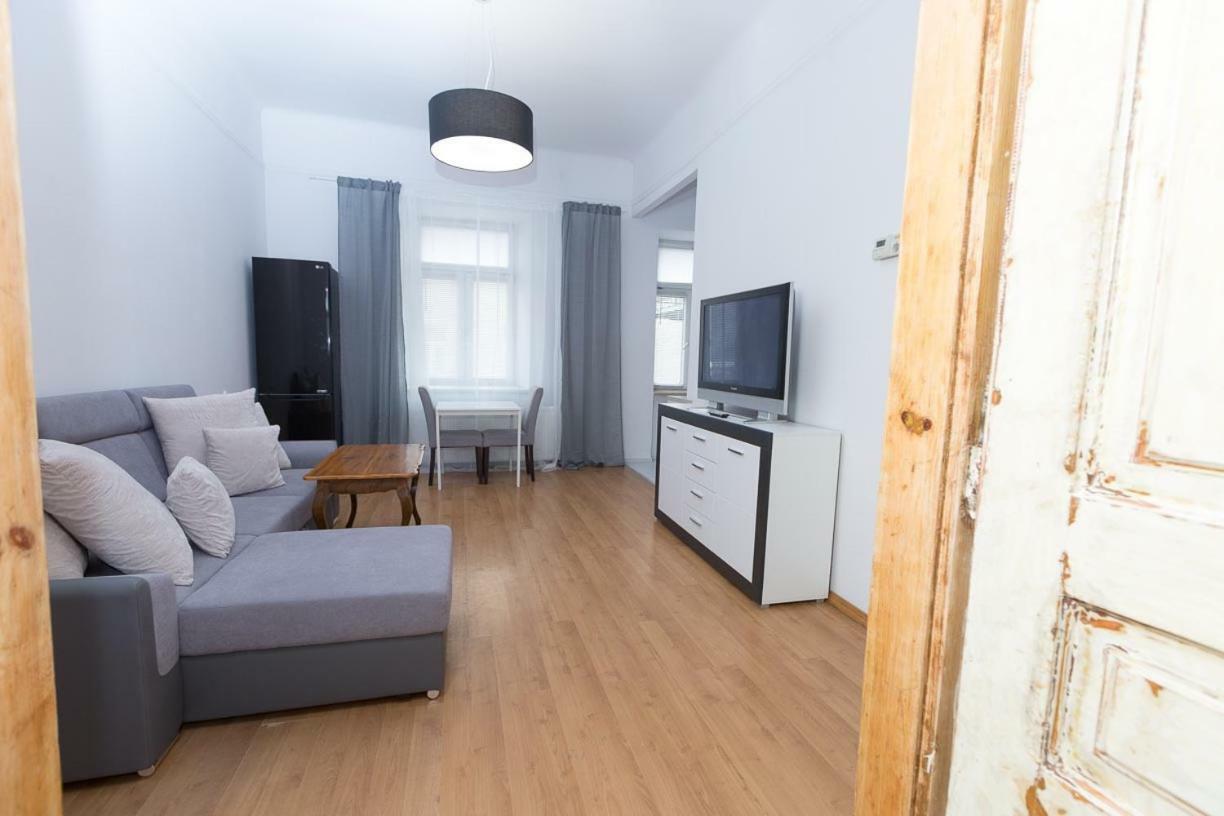 Apartment - Old Town - Cyrulicza Lublin Buitenkant foto